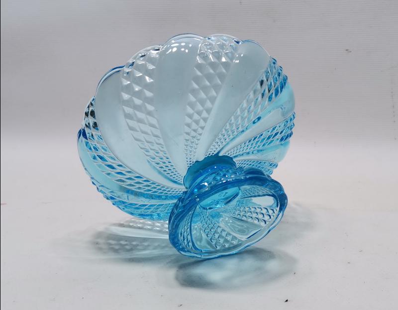 ANTİKA RUS YAPIMI MAVİ CAM ŞEKERLİK