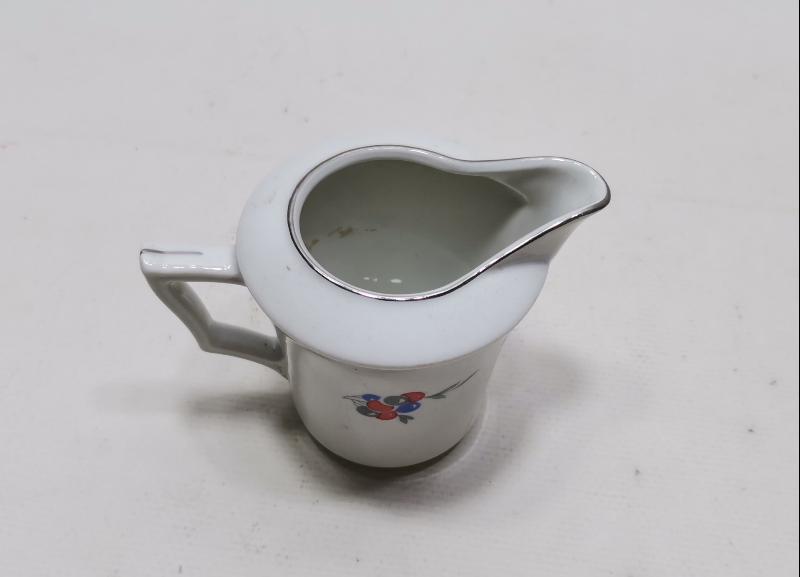 BAZAR DU LEVANT PORSELEN SÜTLÜK