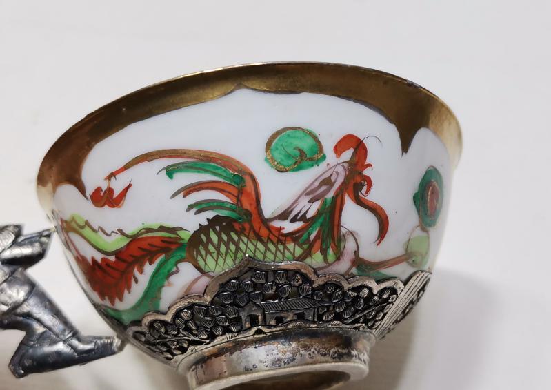 ESKİ JAPON İŞİ GÜMÜŞ & PORSELEN SAKE FİNCANI