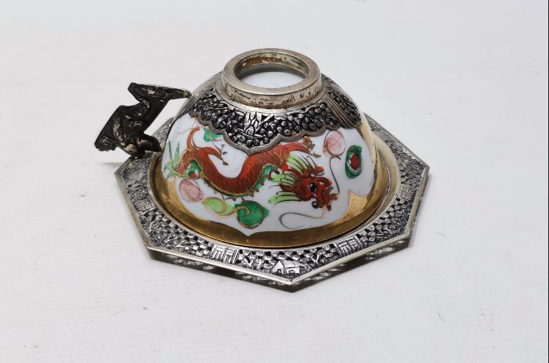 ESKİ JAPON İŞİ GÜMÜŞ & PORSELEN SAKE FİNCANI