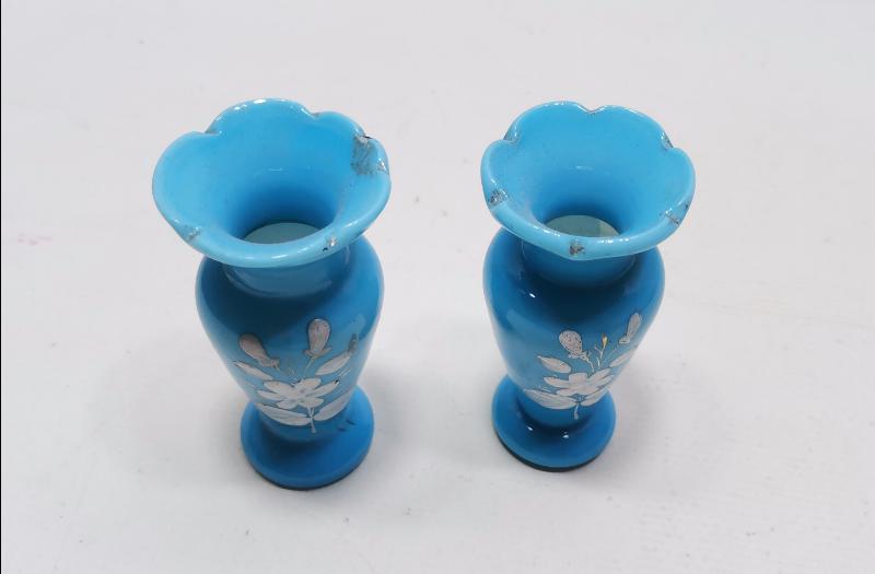 OSMANLI DÖNEMİ BİR ÇİFT MİNELİ KOPARMA MAVİ OPAL VAZO