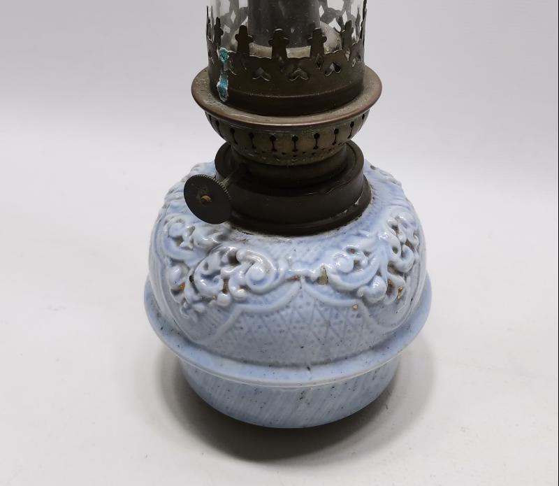 OSMANLI DÖNEMİ FARKLI FORMDA PORSELEN LAMBA