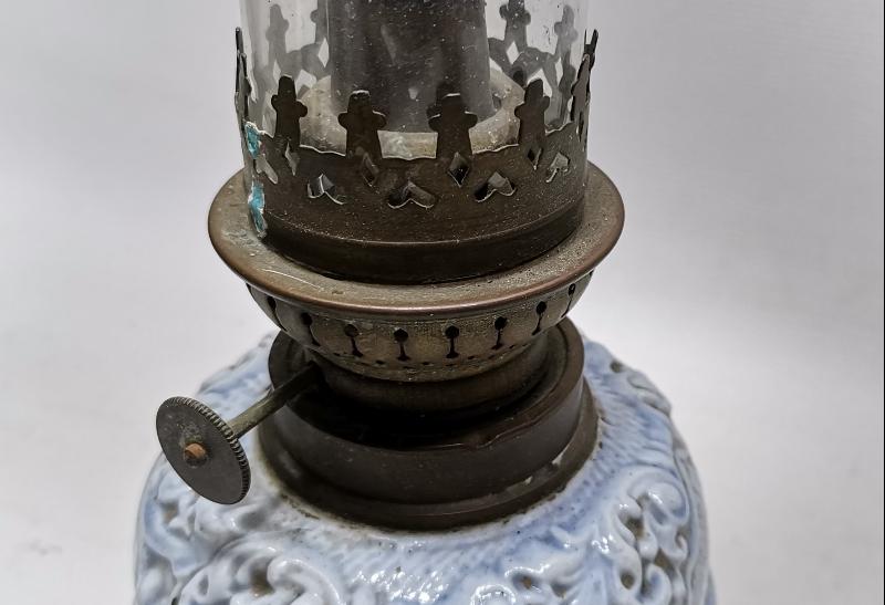 OSMANLI DÖNEMİ FARKLI FORMDA PORSELEN LAMBA