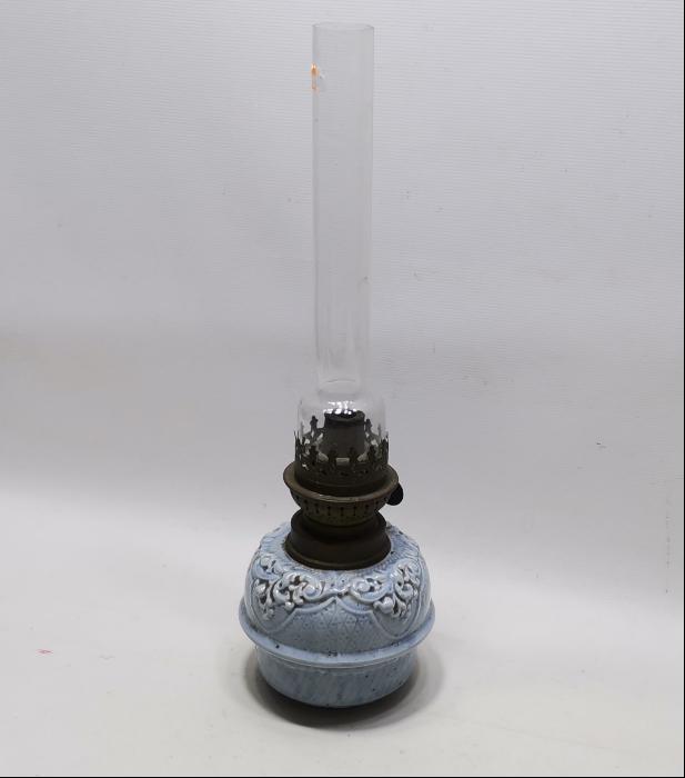 OSMANLI DÖNEMİ FARKLI FORMDA PORSELEN LAMBA