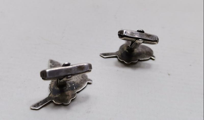 OSMANLI DÖNEMİ TUĞRA FORMLU BİR ÇİFT GÜMÜŞ KOL DÜĞMESİ