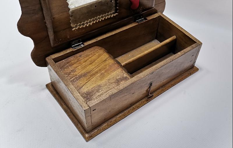 BURSA CEZAEVİ HATIRASI YAZILI ÇOK NADİR TIRAŞ KUTUSU