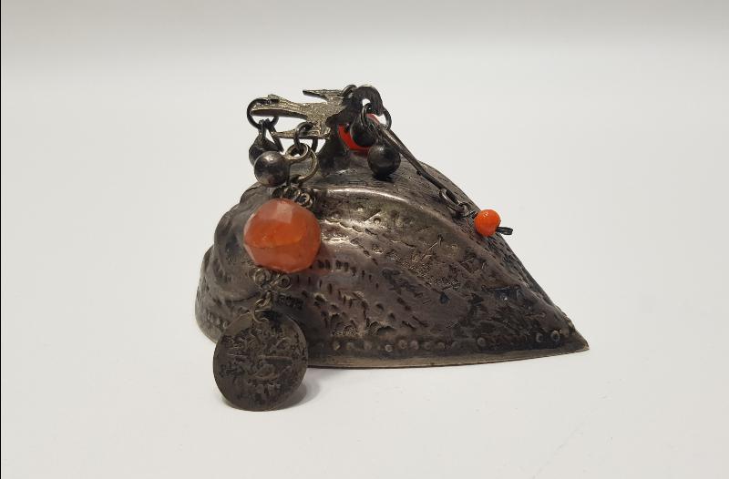 OSMANLI DÖNEMİ ÇOK NADİR DAMGALI VE KUŞ APLİKELİ GÜMÜŞ TOPUK TAŞI ALETİ