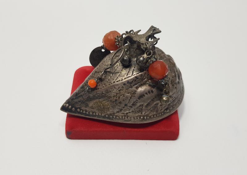 OSMANLI DÖNEMİ ÇOK NADİR DAMGALI VE KUŞ APLİKELİ GÜMÜŞ TOPUK TAŞI ALETİ