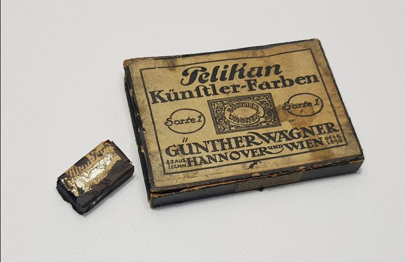 OSMANLI DÖNEMİ PELİKAN MARKA KATI MÜREKKEP KALIBI KUTUSU