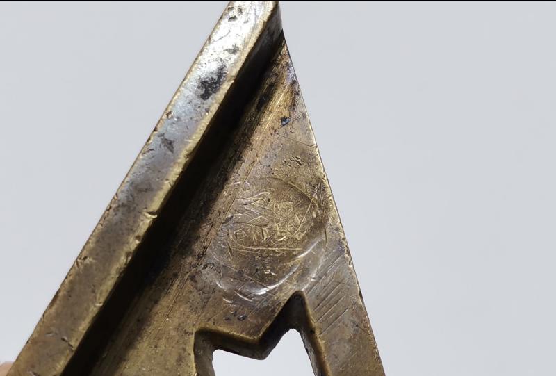 OSMANLI DÖNEMİ SÜLEYMANİYE DAMGALI ÇOK NADİR MARANGOZ GÖNYESİ