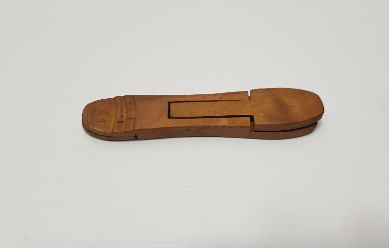 OSMANLICA YAZILI NADİR AHŞAP KUYUMCU TERAZİSİ