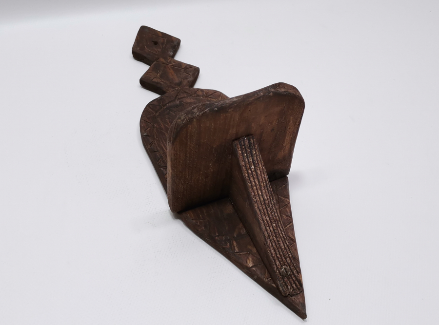 ANTİKA AHŞAP LAMBALIK