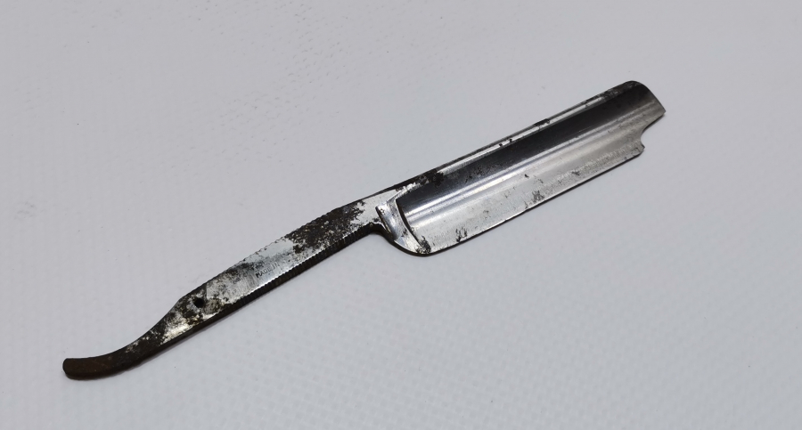 ANTİKA BERBER USTURASI PARÇASI