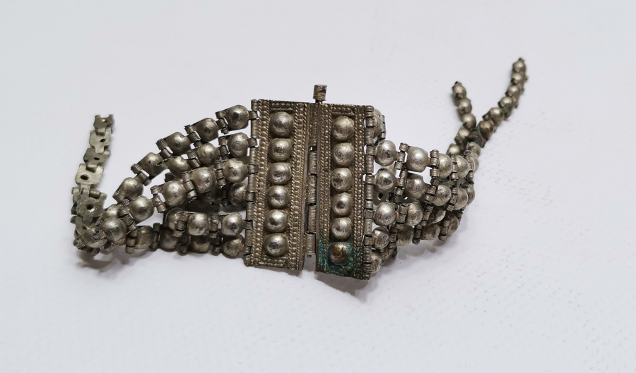 EKSİKLERİ OLAN ERMENİ İŞİ OSMANLI DÖNEMİ BİLEKLİK