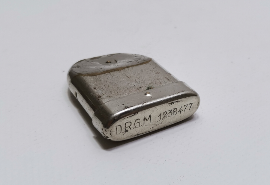 İÇİNDE TOZ KAV BULUNAN  ÇOK NADİR ASKERİ KAV ÇAKMAĞI - ÇOK NADİR AVRUPA KAV ÇAKMAĞI