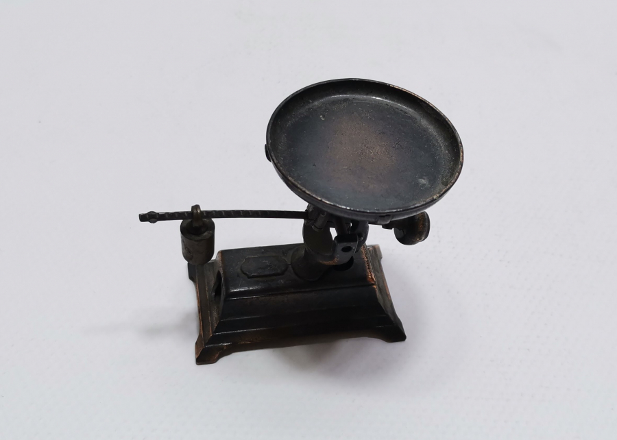 İSPANYA YAPIMI ANTİKA MİNİ TERAZİ - ŞAŞIRTICI UFAKLIKTA