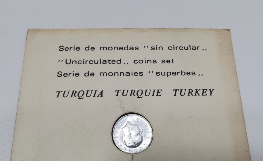 ORJİNAL KARTELASINDA 1981 YILI ÇİL 1-5-10 LİRA LOTU