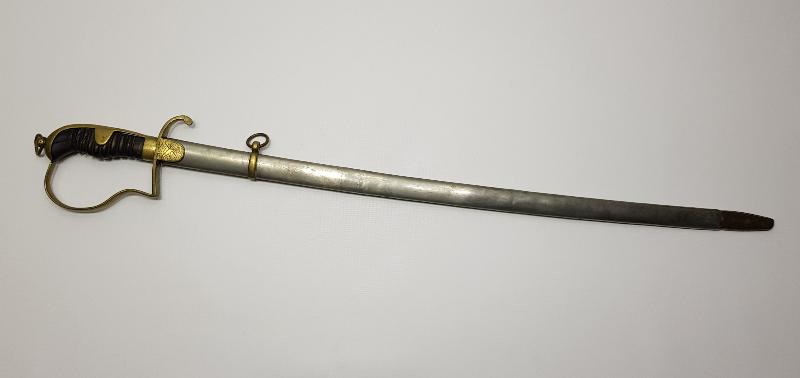 OSMANLI DÖNEMİ H. MIGUIRDITCHIAN İMZALI AY YILDIZ VE SANCAK GRAVÜRLÜ TOPÇU KILICI