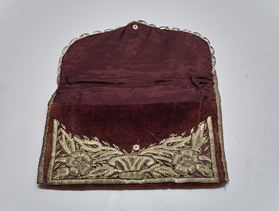 OSMANLI DÖNEMİ SIRMA İŞÇİLİKLİ NADİR KUR'AN-I KERİM KABI