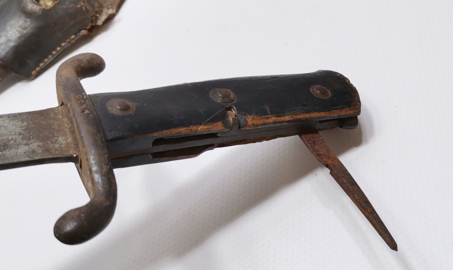 DERİ APARATIYLA ÇOK NADİR 1. DÜNYA SAVAŞI OSMANLICA YAZILI TOPÇU KASATURASI