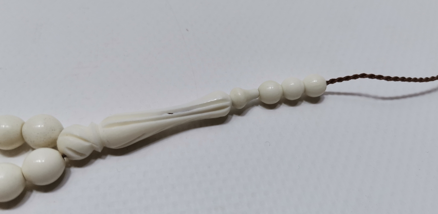 İMAMESİ İŞLEMELİ KEMİKTEN MAMUL TESPİH