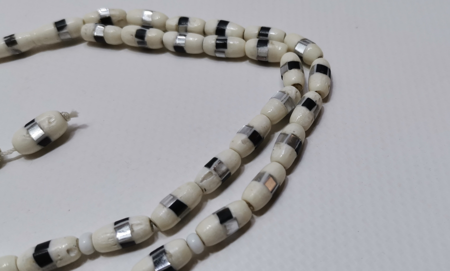 KEMİK ÜZERİ SEDEF ÇAKMA İŞÇİLİKLİ TESPİH