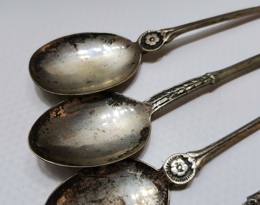 ORJNAL KUTUSUNDA MİNELİ GÜMÜŞ ÇAY KAŞIĞI TAKIMI