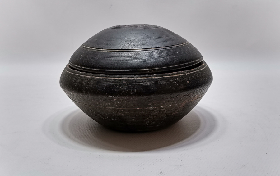 OSMANLI DÖNEMİ AFİYET OLSUN YAZILI VE AY YILDIZLI NADİR FORMDA AHŞAP KAHVE KUTUSU