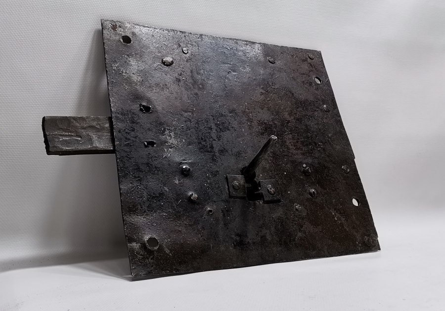 OSMANLI DÖNEMİ KOÇ BAŞI FİGÜRLÜ TEKKE İŞİ BÜYÜK BOY KAPI KİLİDİ