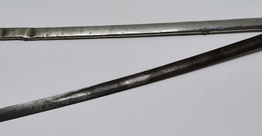 OSMANLI DÖNEMİ MÜSLÜMAN USTA DAMGALI ÇOK NADİR ÖZEL YAPIM SUBAY KILICI