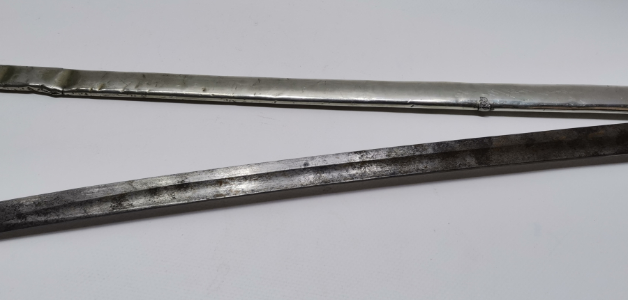 OSMANLI DÖNEMİ MÜSLÜMAN USTA DAMGALI ÇOK NADİR ÖZEL YAPIM SUBAY KILICI