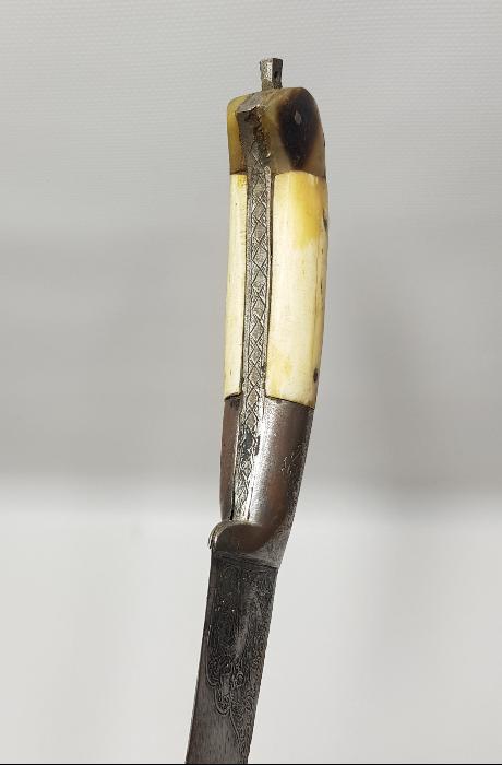 ANTİKA FARKLI FORMDA ZIRH DELİCİ KAMA