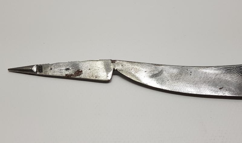 ANTİKA FARKLI FORMDA ZIRH DELİCİ KAMA