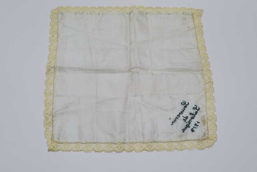 1. DÜNYA SAVAŞI DÖNEMİ EL İŞİ SELANİK YADİGARI İPEK MENDİL