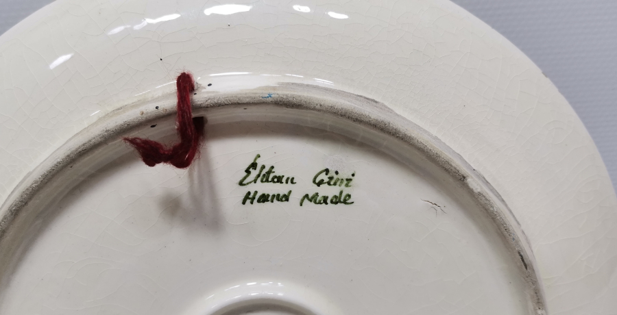 ÇİFTE KUMRULAR KONULU KÜTAHYA İŞİ EL BOYAMA DUVAR TABAĞI