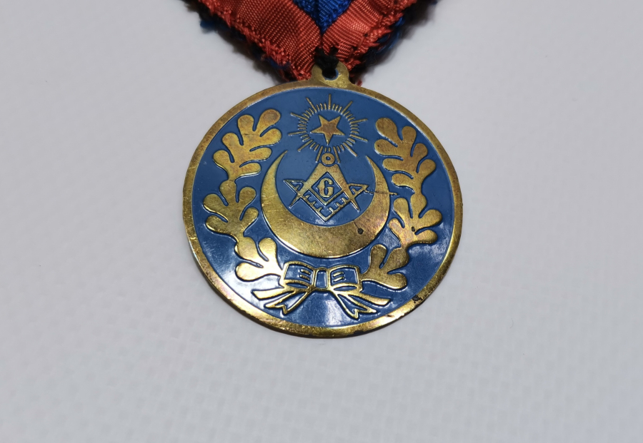 ÜSTAD-I AZAM NADİR MİNELİ  MASON MADALYASI