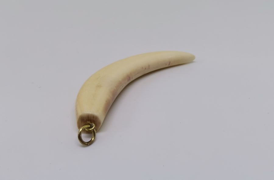 FİL DİŞİNDEN YAPILMIŞ KOLYE UCU