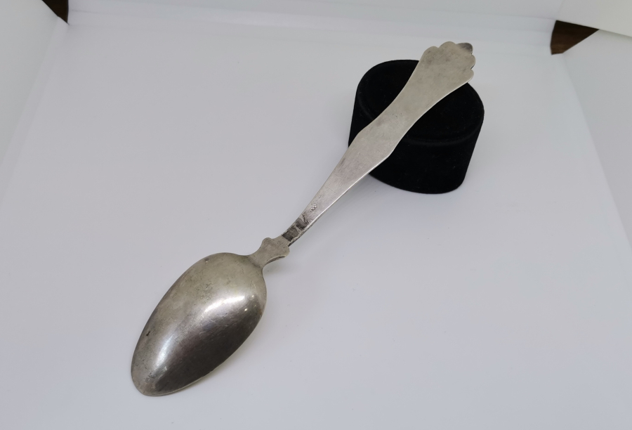 KALEM İŞÇİLİKLİ ANTİKA GÜMÜŞ KAŞIK