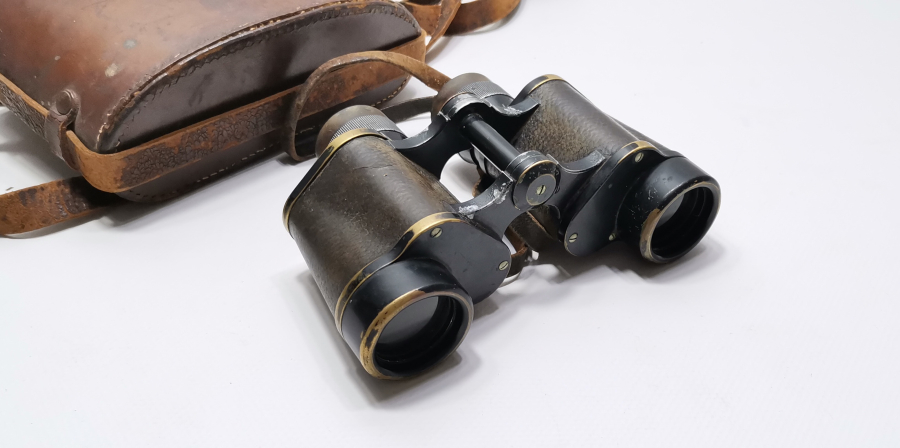 OSMANLI DÖNEMİ KUTUSUNDA SUBAY DÜRBÜNÜ