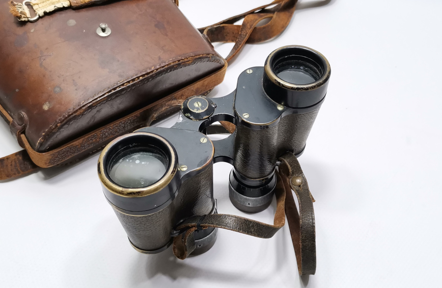 OSMANLI DÖNEMİ KUTUSUNDA SUBAY DÜRBÜNÜ