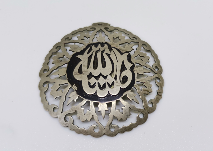 SAVAT VE TESTERE İŞÇİLİKLİ GÜMÜŞ KOLYE UCU