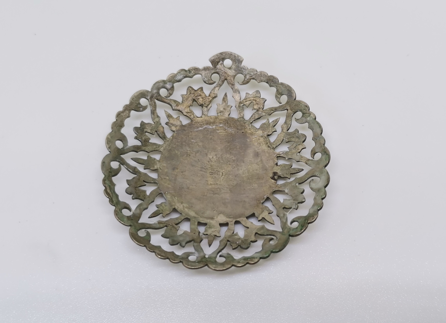 SAVAT VE TESTERE İŞÇİLİKLİ GÜMÜŞ KOLYE UCU