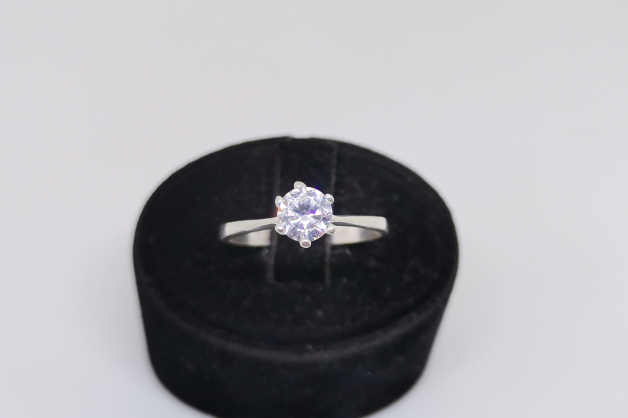 TEKTAŞ MODEL GÜMÜŞ YÜZÜK