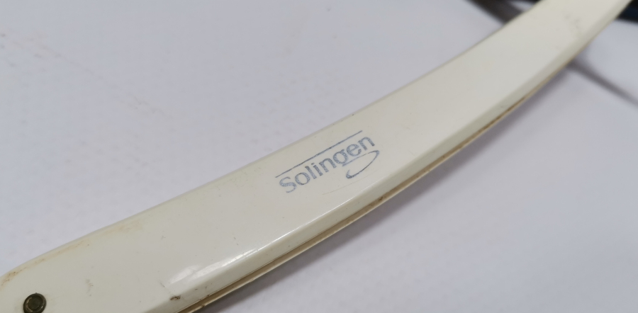 ORJİNAL KUTUSUNDA ANTİKA BERBER USTURASI