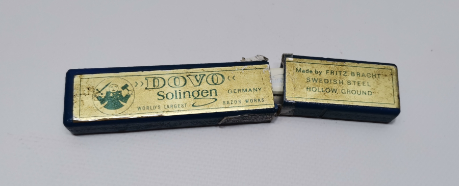 ORJİNAL KUTUSUNDA ANTİKA BERBER USTURASI