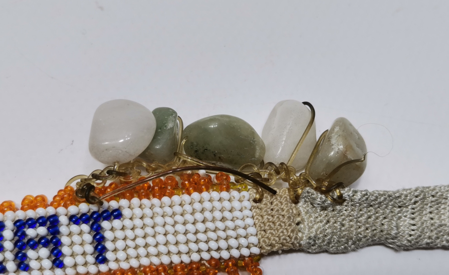 İÇİNDE DUASI İLE BONCUK İŞİ ANTİKA PAZUBEND