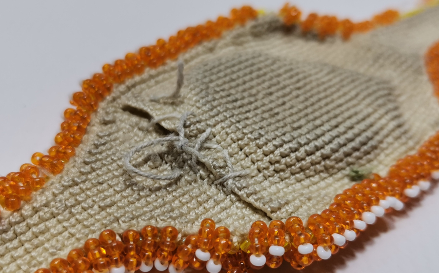 İÇİNDE DUASI İLE BONCUK İŞİ ANTİKA PAZUBEND