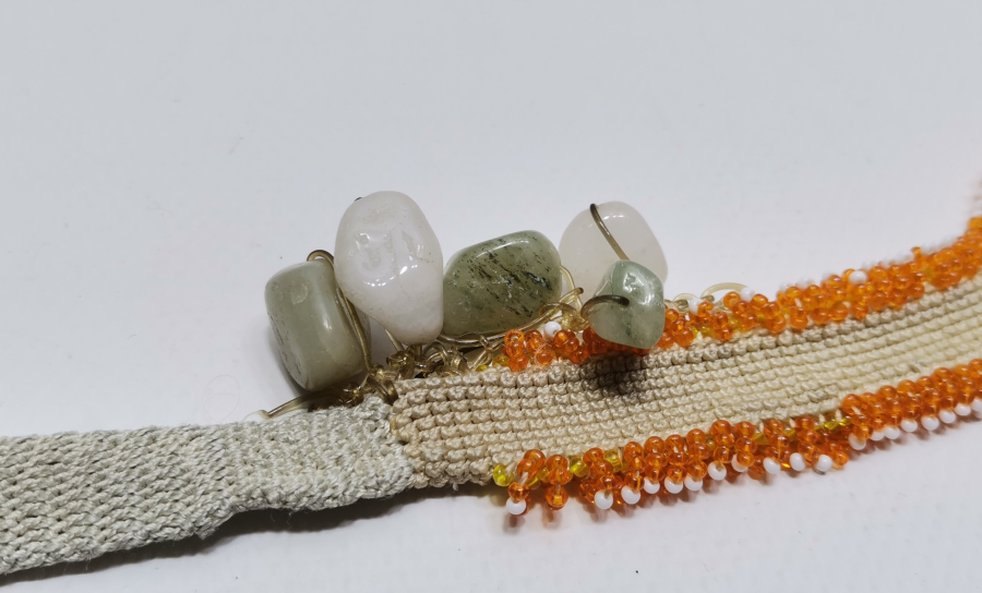 İÇİNDE DUASI İLE BONCUK İŞİ ANTİKA PAZUBEND