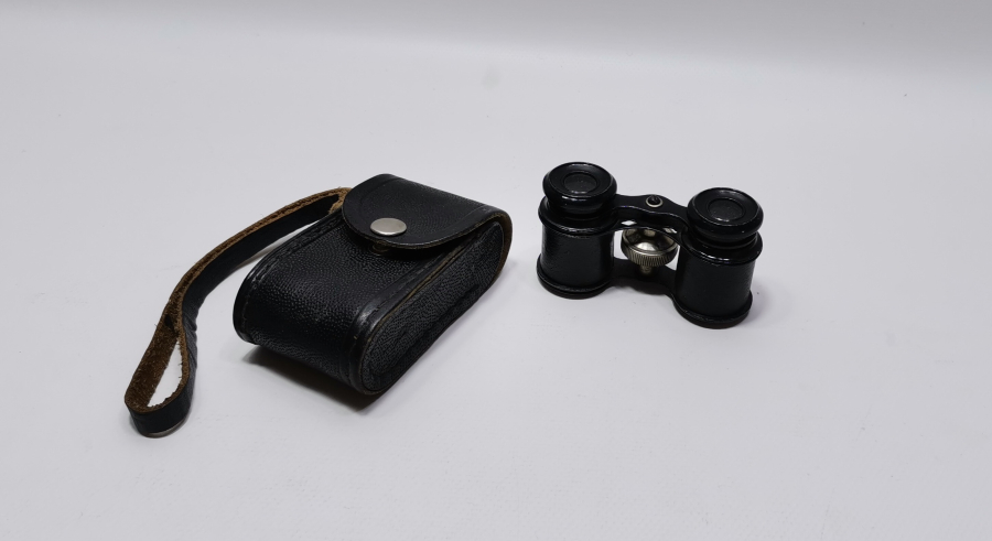 ORJİNAL KUTUSUNDA ANTİKA OPERA DÜRBÜNÜ