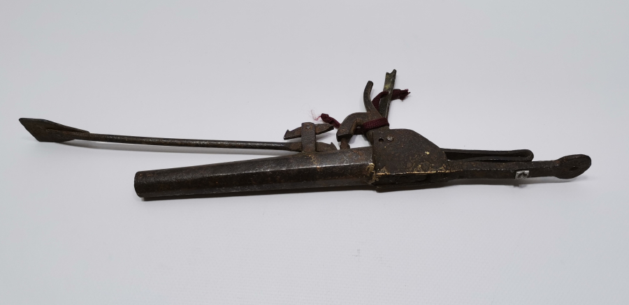 OSMANLI DÖNEMİ NADİR PİŞTOV KÖSTEBEK TABANCASI